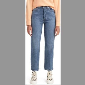 Levi’s Ribcage Straight Ankle Jeans size 29